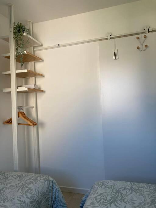 Cabourg, Appartement T2 Acces Direct Mer Luaran gambar